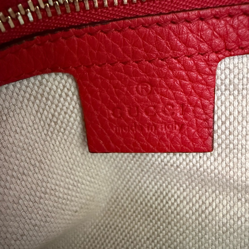 Gucci Large Calfskin Pebbled SoHo Convertible Hobo Bag, EUC - Picture 14 of 14
